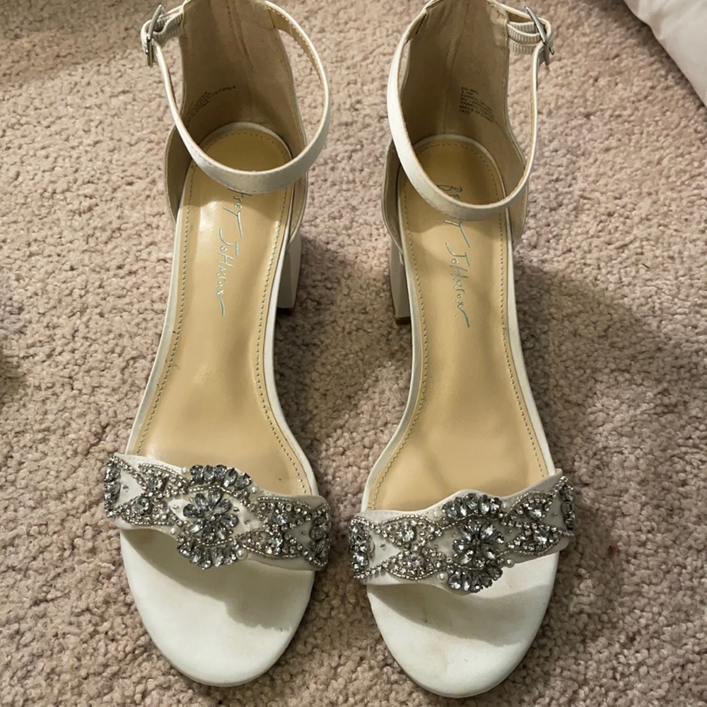 Blue by Betsy Johnson “Mel” white block heels with crystal detail